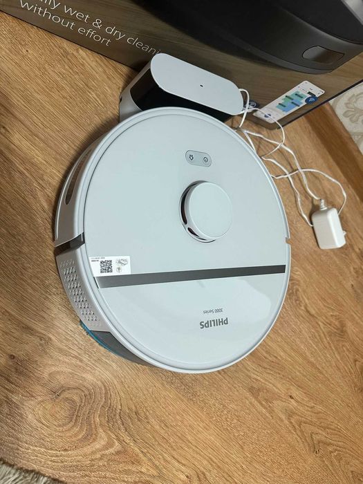 Робот-пилосос з вологим прибиранням Philips  XU3000/02 СТАН НОВОГО