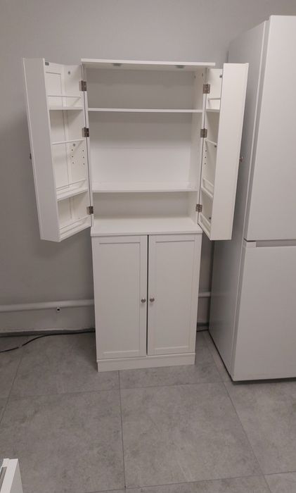 Spiżarka biala,nowa