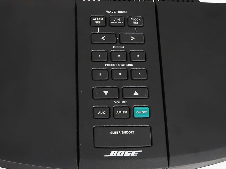 BOSE Wave Radio AWR1-2W, AM/FM, Alarm, Clock, AUX Pilot