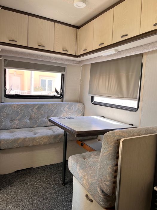 Caravana Hobby 370 Classic