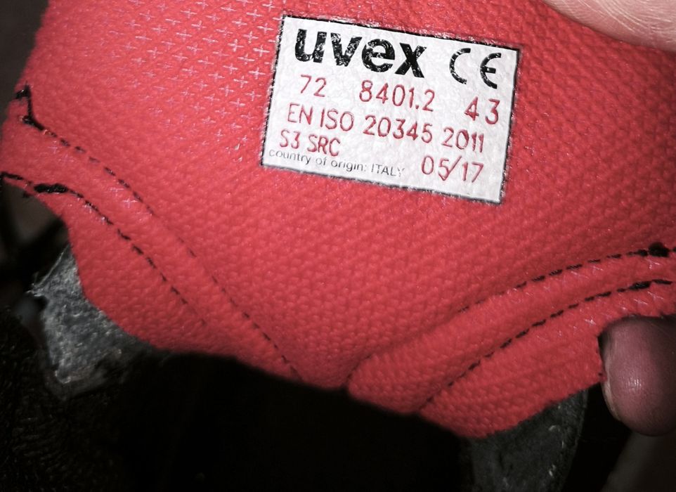 Захисні черевики UVEX QUARTO PRO S3 від проколів, ударів, шкіра 43р.