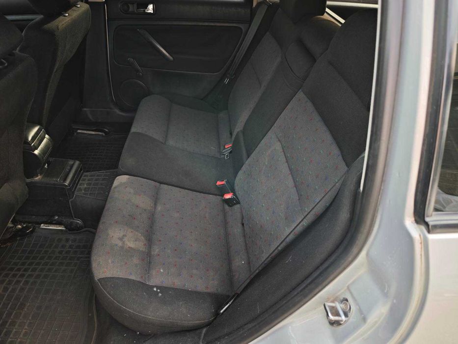 Продам Volkswagen Passat 2000р. #77177