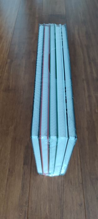 Zestaw 5 zeszytów/brulionów A4 w kratkę + 5 w linię