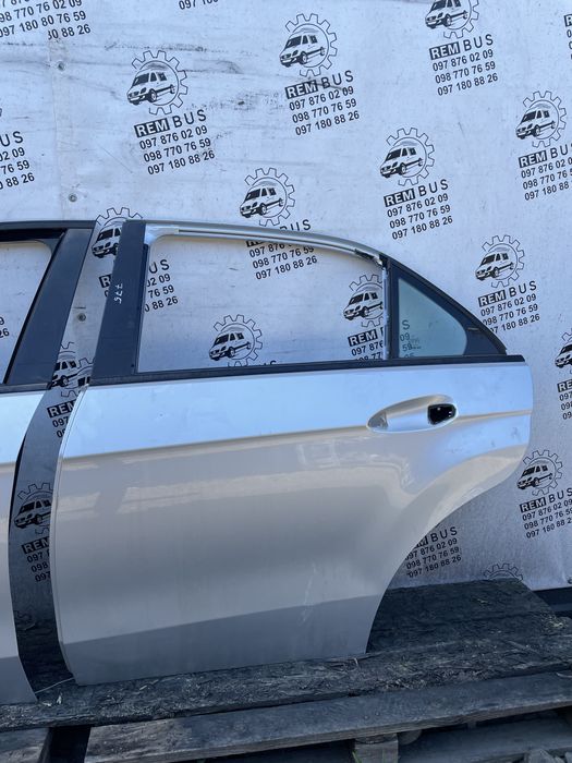 Двері передні задні ліві праві Mercedes W212 колір 775 сірий