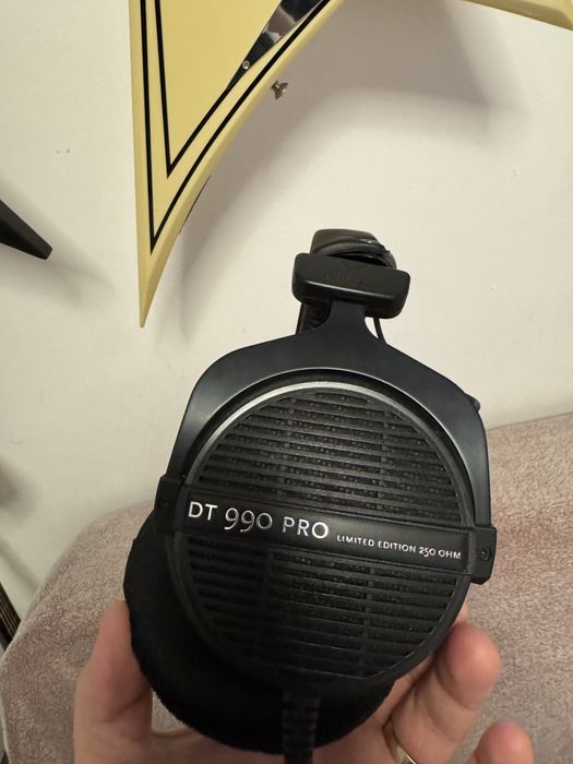 Sluchawki Beyerdynamic DT 990 Pro 250 Ohm – stan bardzo dobry