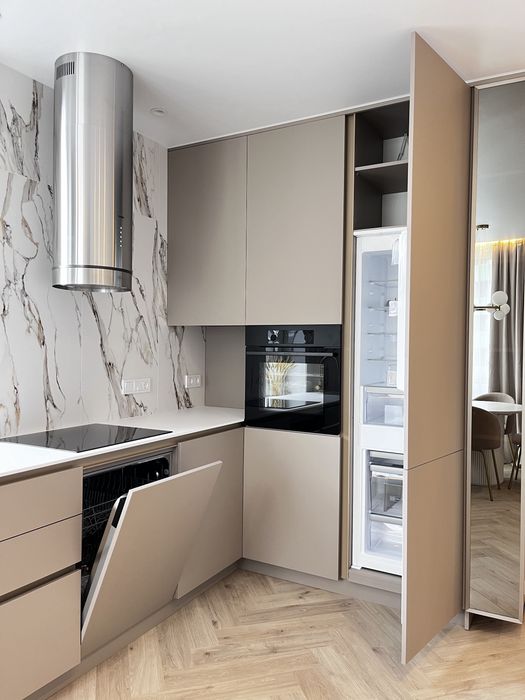 Двокімнатна квартира BLOSSOM apartment в ЖК Центральний 2
