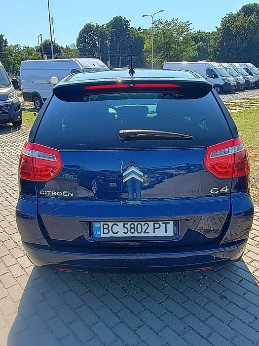 Продаю Citro?n C4 Picasso 2008 року.
Автомобіль був придбаний у Болгар