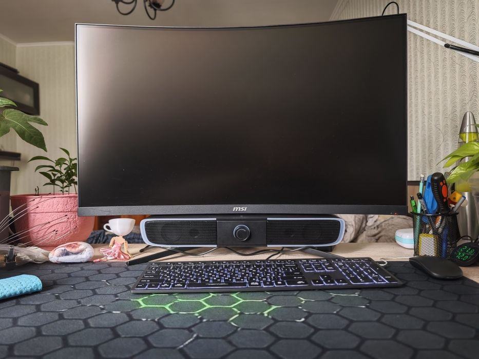 Монитор MSI MAG 321CUP Black 4k 160гц