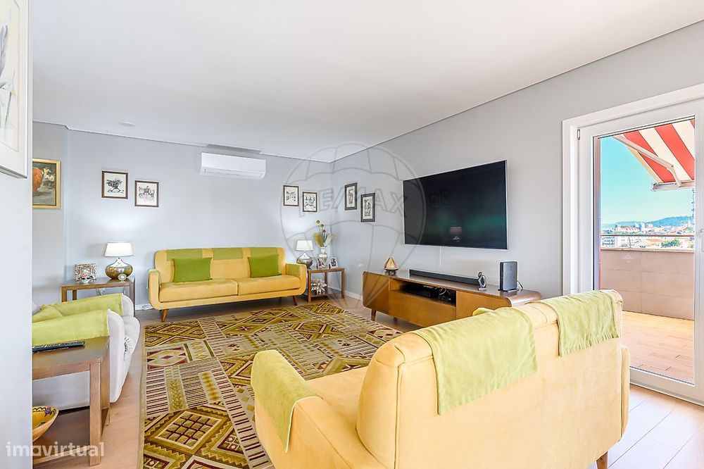 Apartamento T5 para venda
