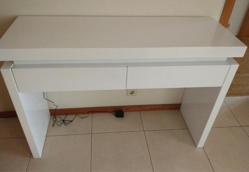 Consola entrada com led e 2 gavetas