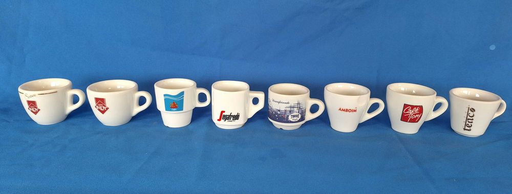 Chávenas de Café / Bica