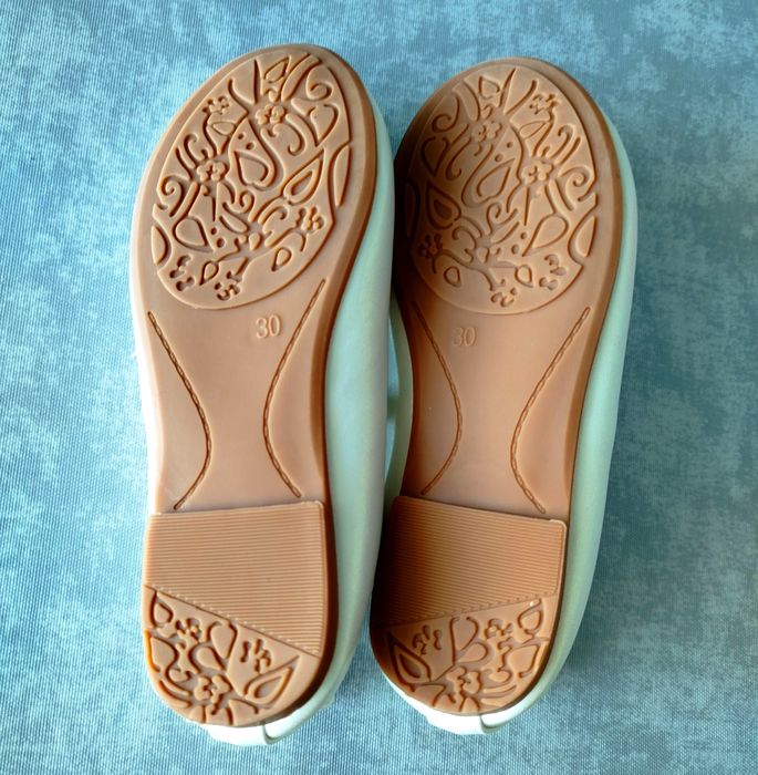 Білі туфельки LC Waikiki, лофери на дівчинку 30