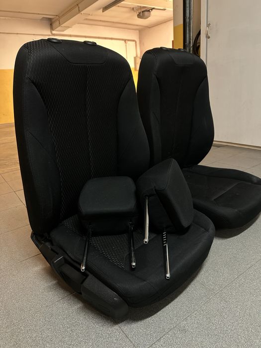 Bancos Frontais BMW F20