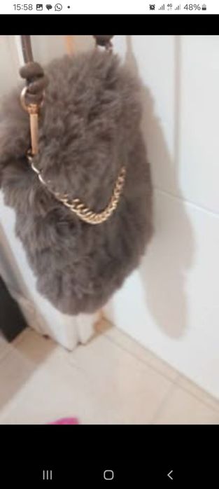 Bolsa de peluche tifossi nunca usado nova muito fofinha