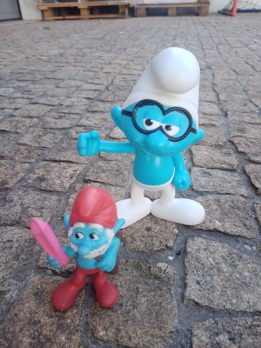 Figuras de diversos filmes infantis