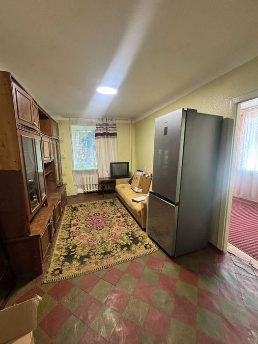 45619 Продаж 3к квартири на Зарычанськый , простий стан