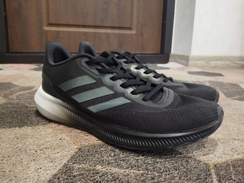 Мужские кроссовки Adidas Runfalcon 3.0  44 размер