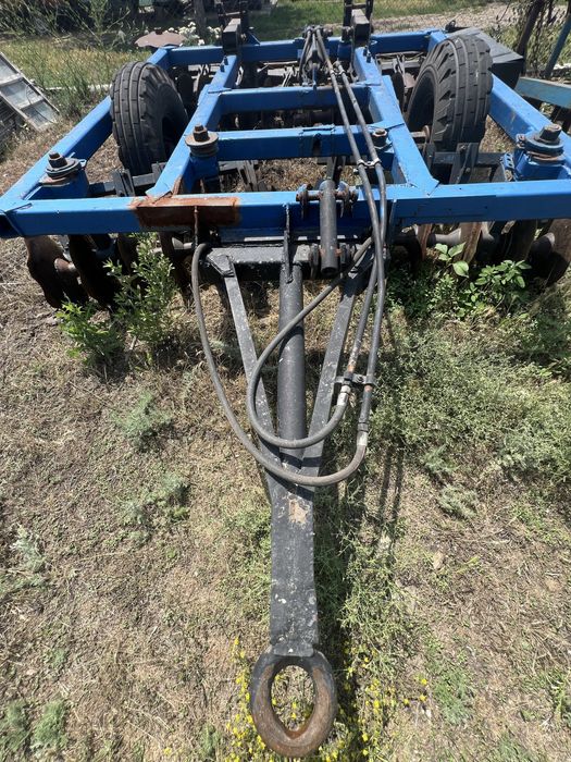 Продам БДТ 3 з катком