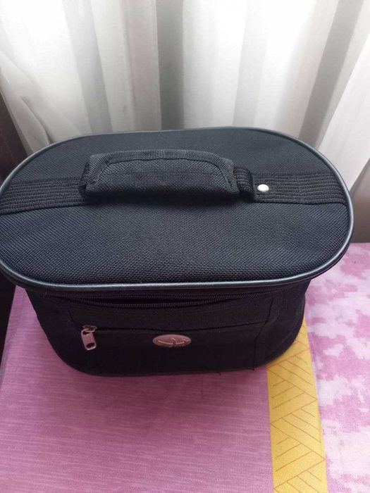 Продам бьюти кейс, косметичка, сумка, органайзер, косметика, визаж.