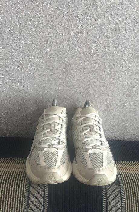 Кросівки  New Balance  42 розмір, по устілці 26,5 см