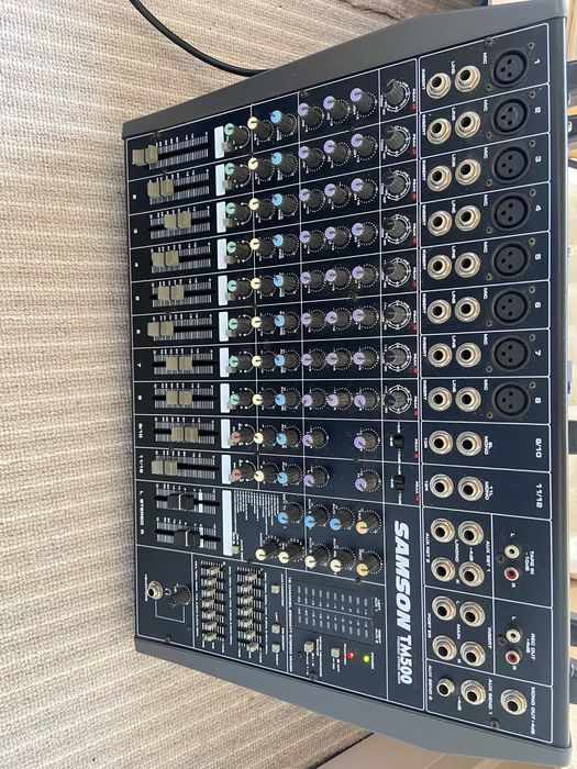 Samson TM500 mixer ze wzmacniaczem