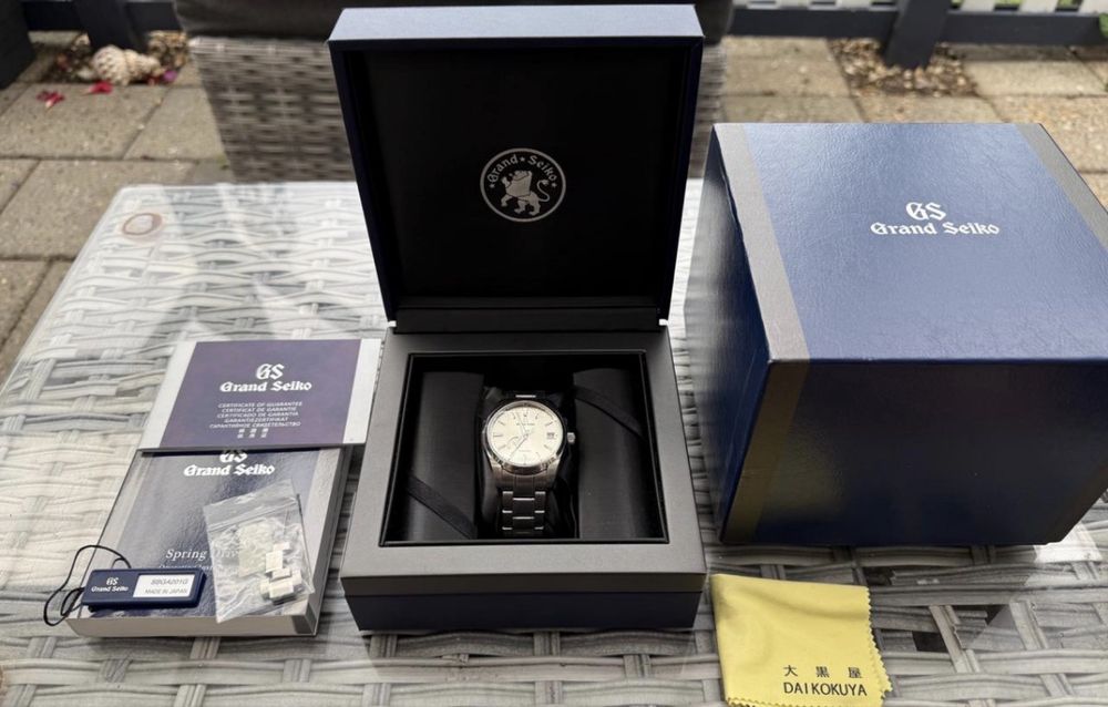 Grand Seiko Spring Drive SBGA201