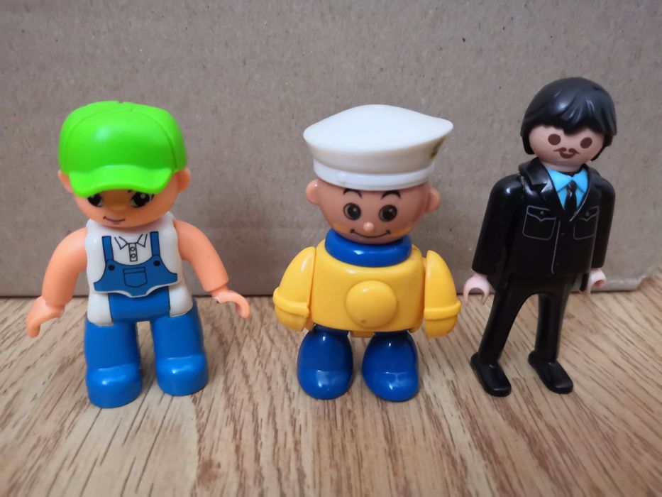 Фігурки - іграшки