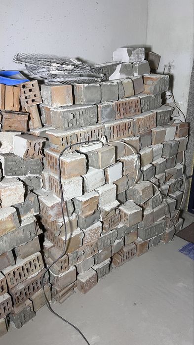 Віддам цеглу блоки