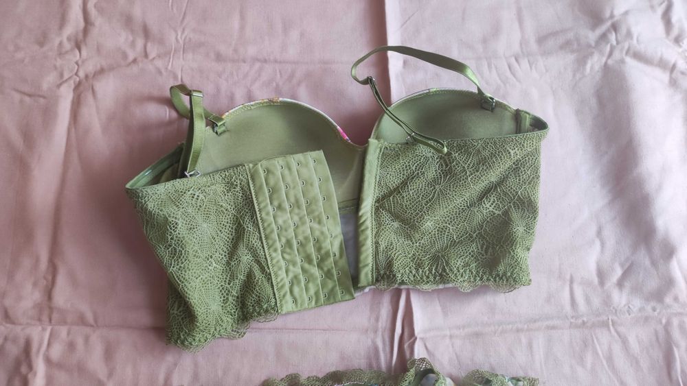 Intimissimi komplet w papugi majtki M 2 pary & biustonosz 75B