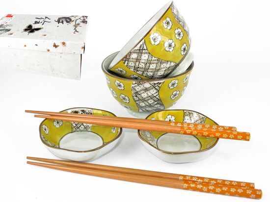 Zestaw do dań azjatyckich miseczki i pałeczki dla dwóch osób