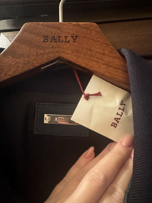 Куртка Bally. Італія, тихий люкс. Bally bomber leather