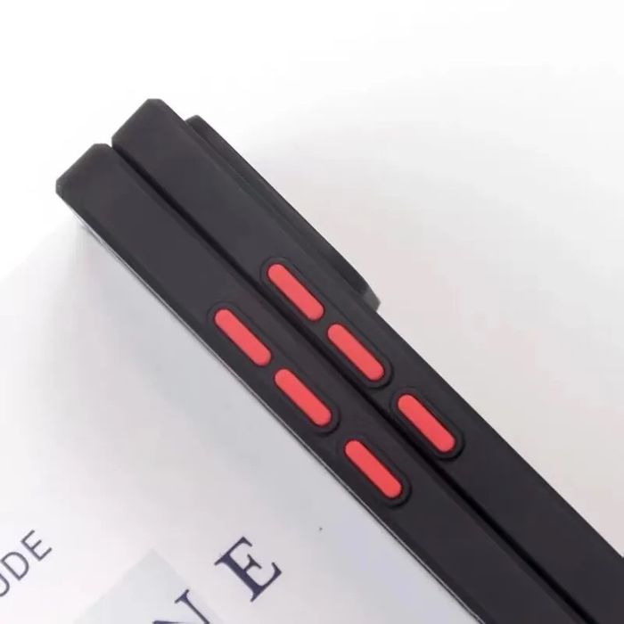 MagSafe Etui / Case IPhone 12/13/14/15 Pro  z ochrona aparatu