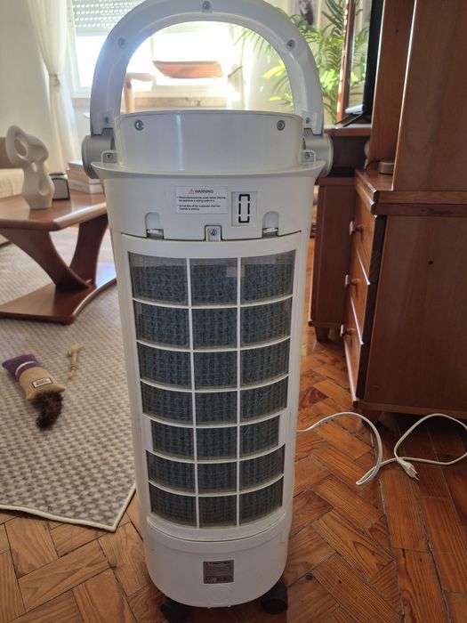 Air Cooler portátil com rodas e pega
