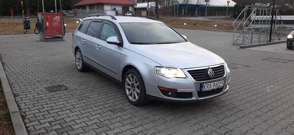 Volkswagen Passat B6 Kombi Hak Xenon 2.0 TDI