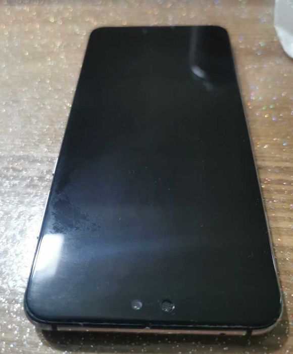 Telefon Huawei P20 Pro uszkodzony