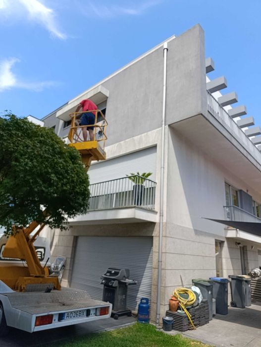 Aluga se Barquinha Carrinha com cesta