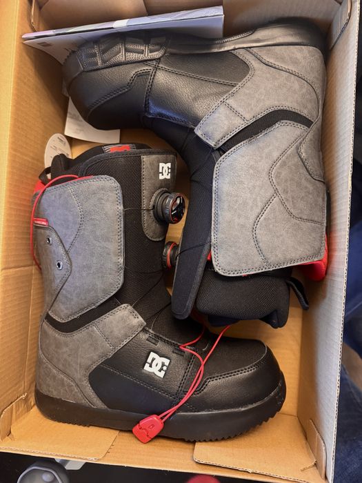 Nowe buty DC SCOUT snowboard 43