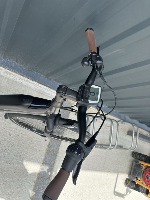 Rower elektryczny BATAVUS . Bosch.2026r