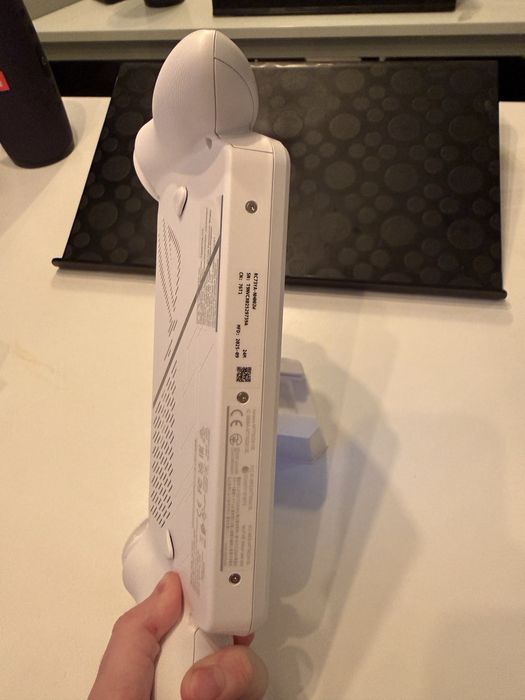 ASUS ROG Xbox Ally Biały konsola stan jak nowa