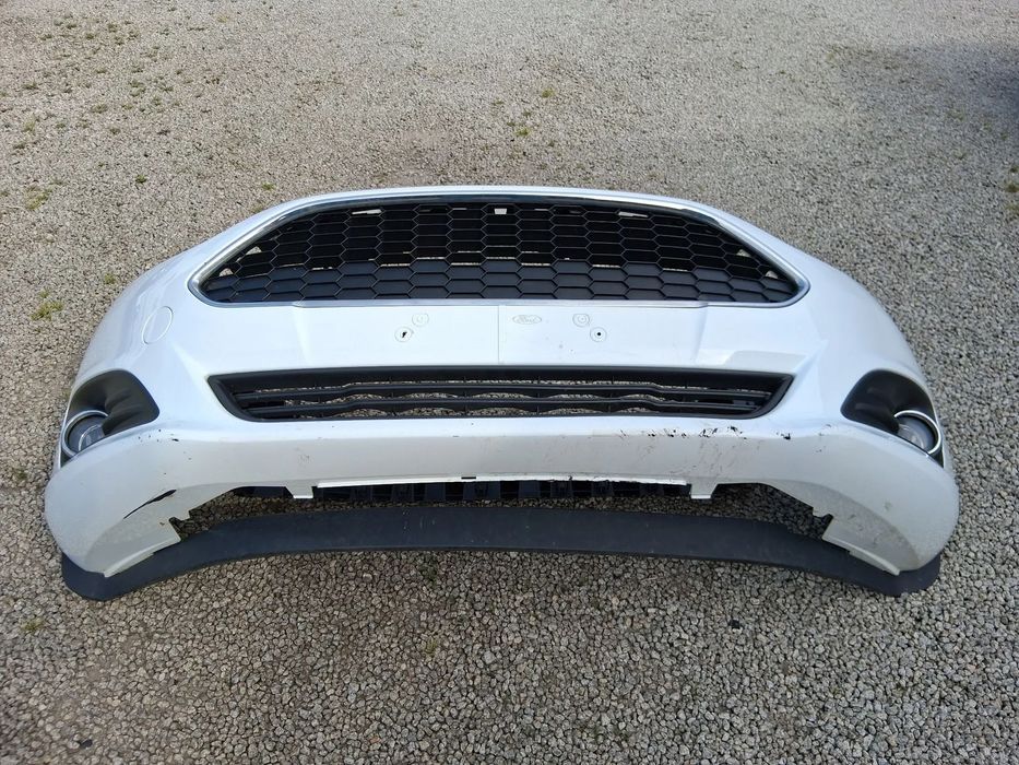 Para-choques Ford Fiesta ano 2014 original,  completo