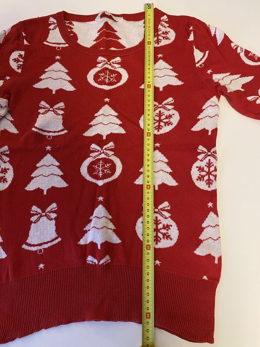 Swiateczny sweter