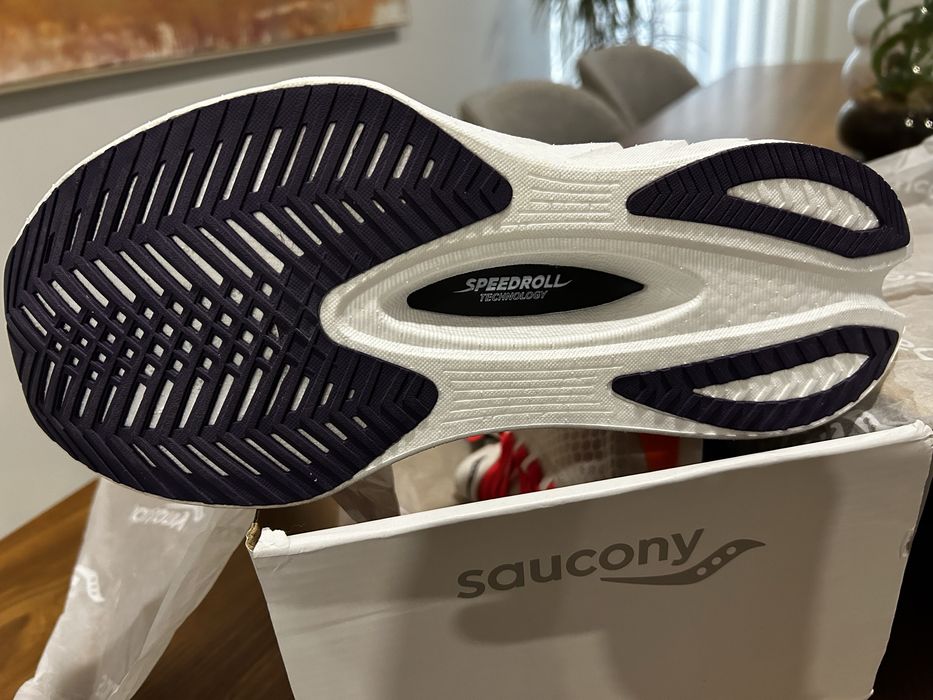 Sapatilhas ténis Saucony Endorphin Pro 4 Novas