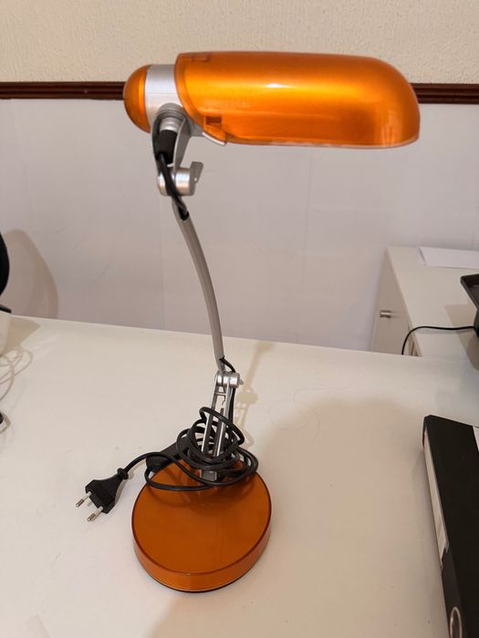Candeeiro de mesa