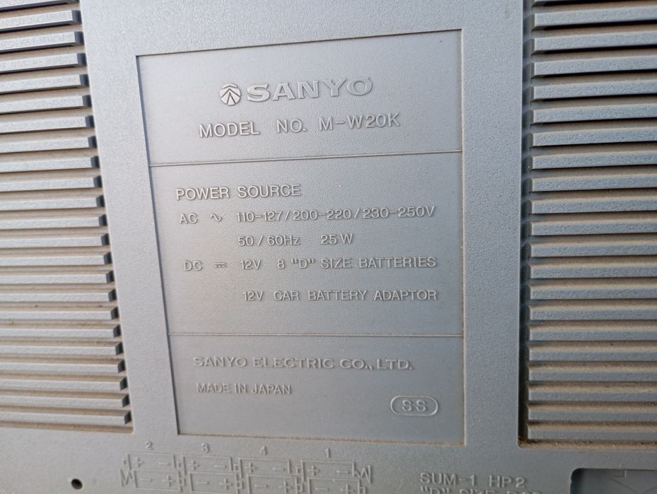Магнитолы двух кассетные Sanyo