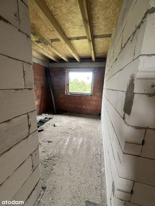 Wolnostojący dom z działką 981m²