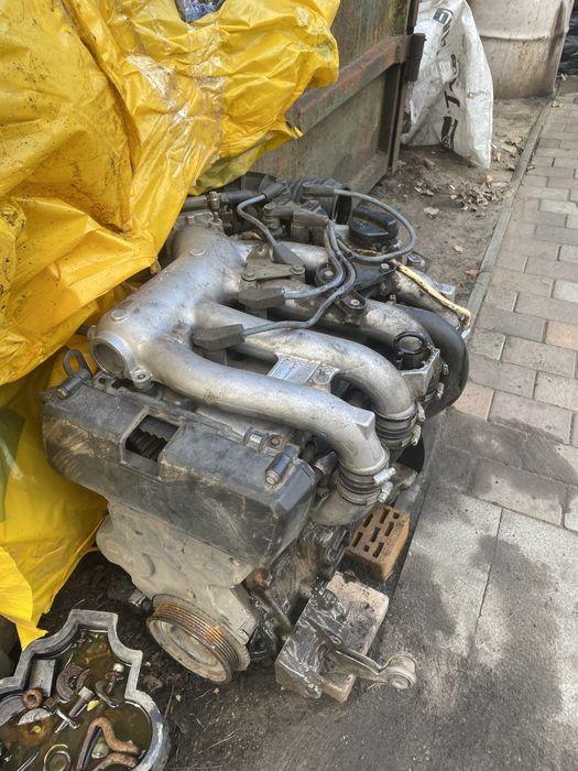 Двигатель 2110 16 клап