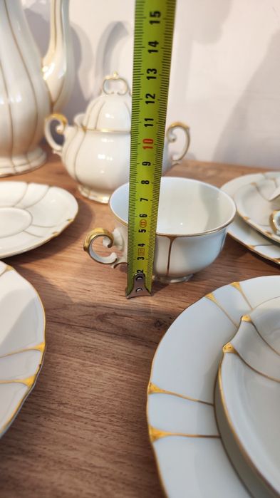 Serwis kawa na 10 osób, porcelana