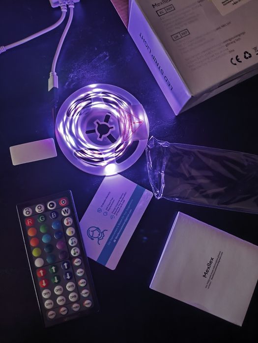 Taśma LED z pilotem RGB nowa mexllex