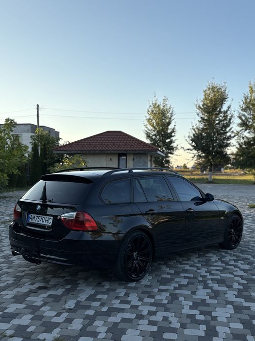 BMW E91 2008 рік Гарний Стан
