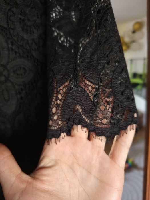 Nowa sukienka czarna elegancka 36 do 38